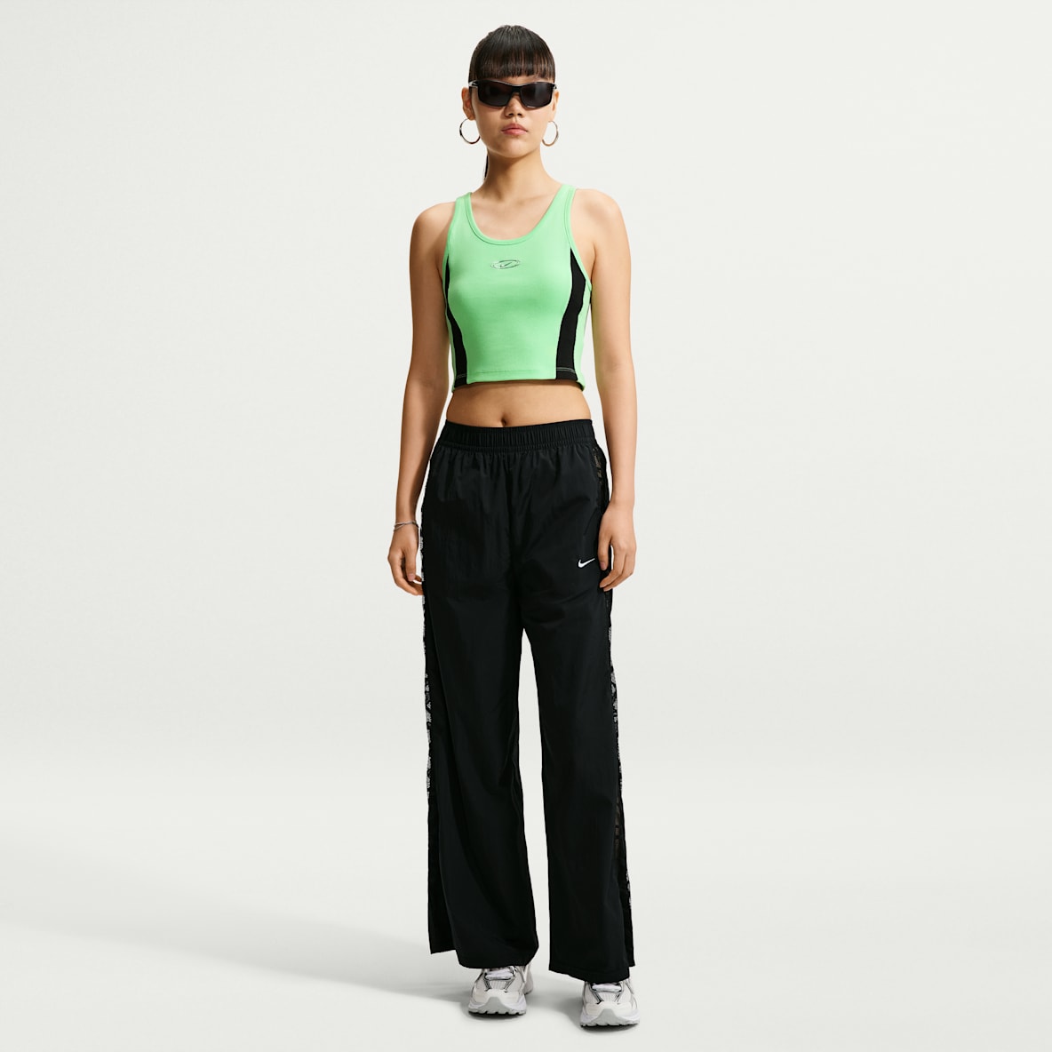 Nike Sportswear Women's Loose Mid-Rise Lace Track Pants