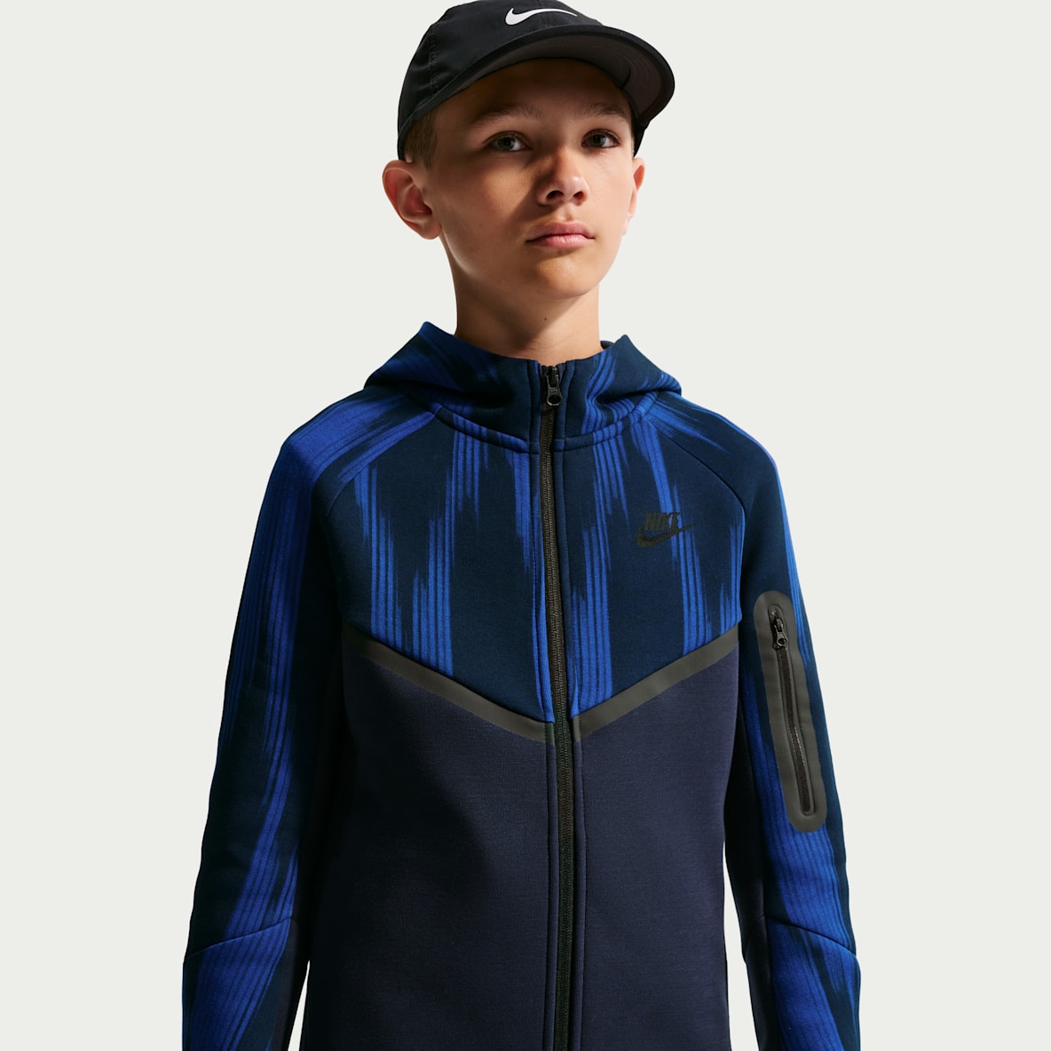 Nike Tech Fleece Older Kids' (Boys') Full-Zip Hoodie
