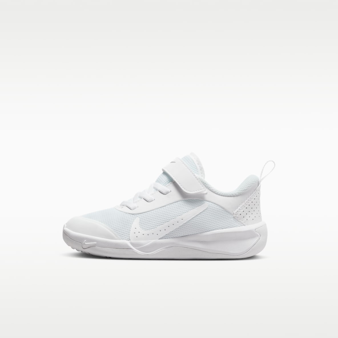 Nike Omni Multi-Court Younger Kids' Shoes