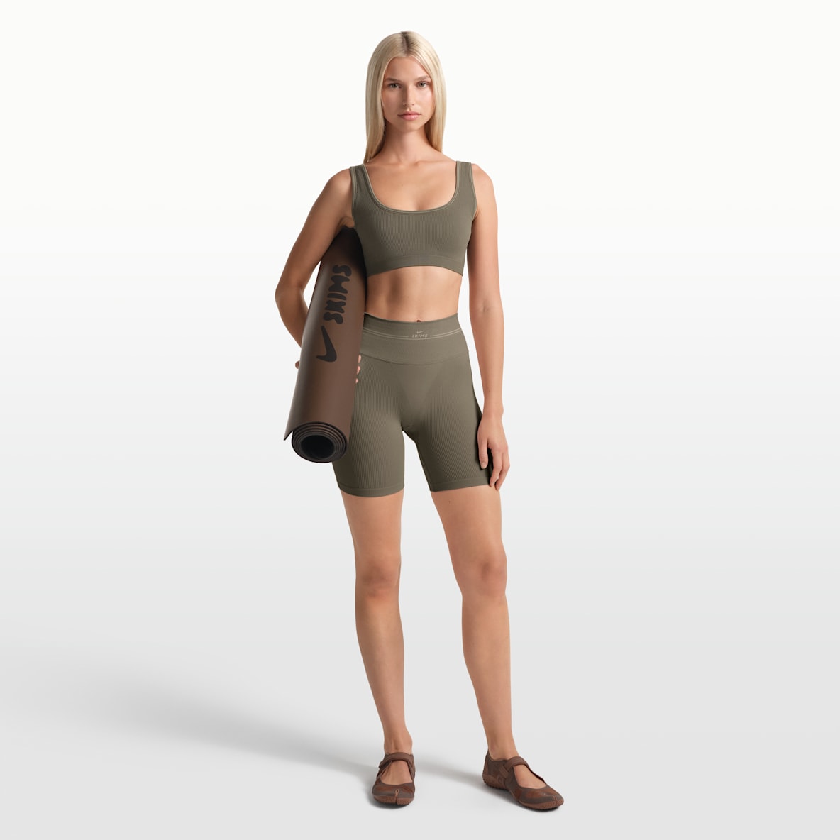 NikeSKIMS Ribbed Seamless Women's 12.5cm (approx.) Shorts