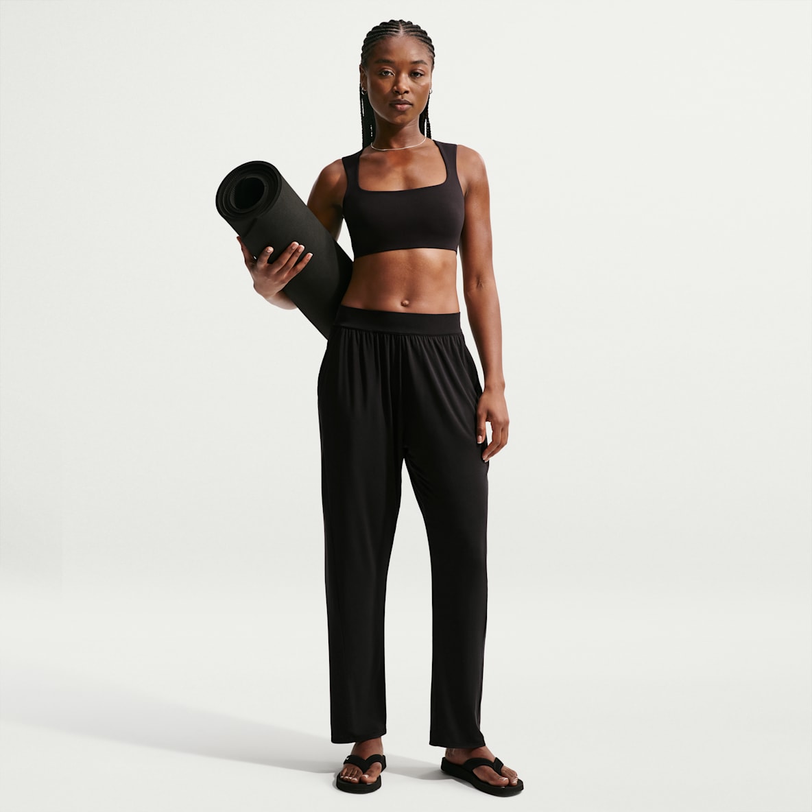 Nike Zenvy Pantalon ample taille mi-haute pour femme
