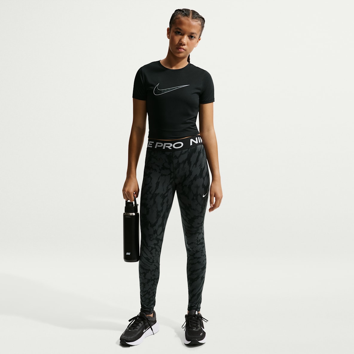 Nike Pro Big Kids' (Girls') Leggings