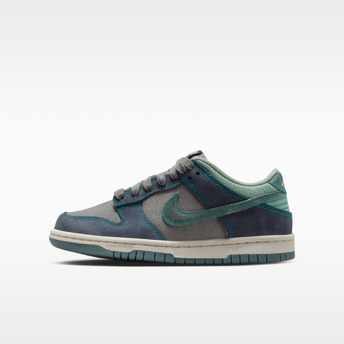 Nike Dunk Low LV8 1 Tenis para niños grandes