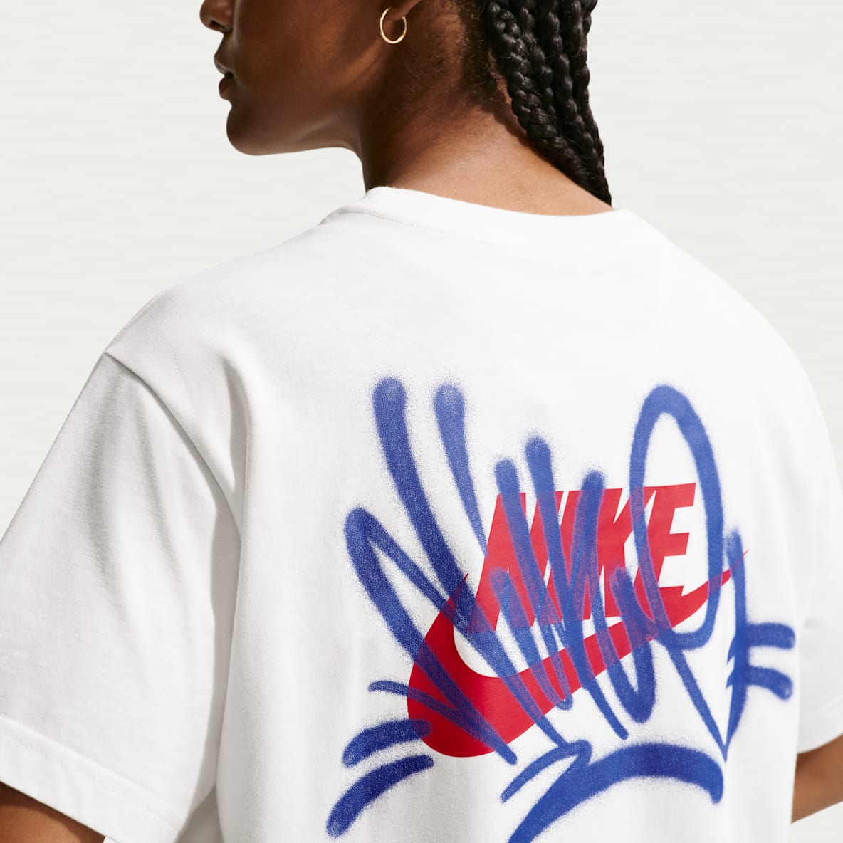 Nike Sportswear Classic Women's Oversized T-Shirt