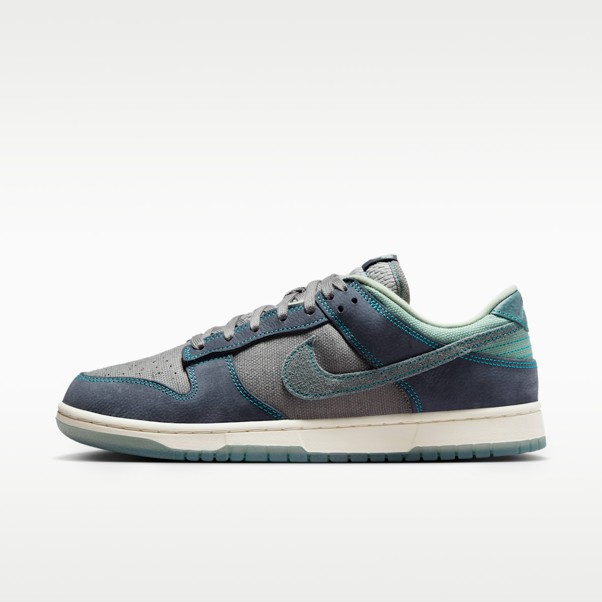 Nike Dunk Low Retro SE Men's Shoes