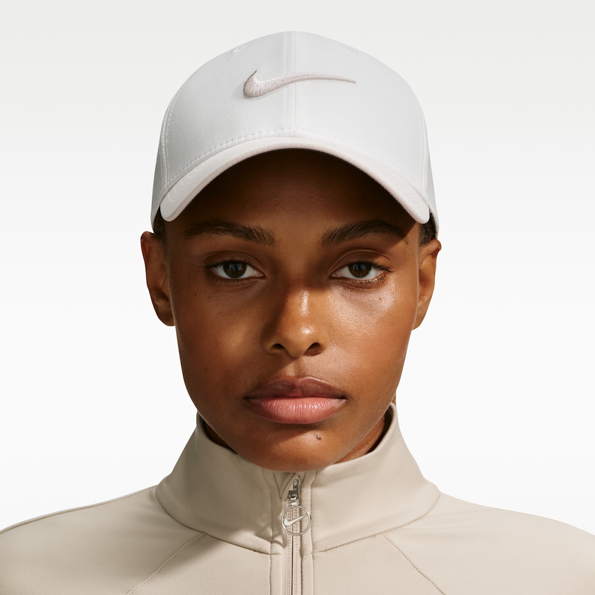 ナイキ Dri-FIT クラブ ストラクチャード スウッシュ キャップ