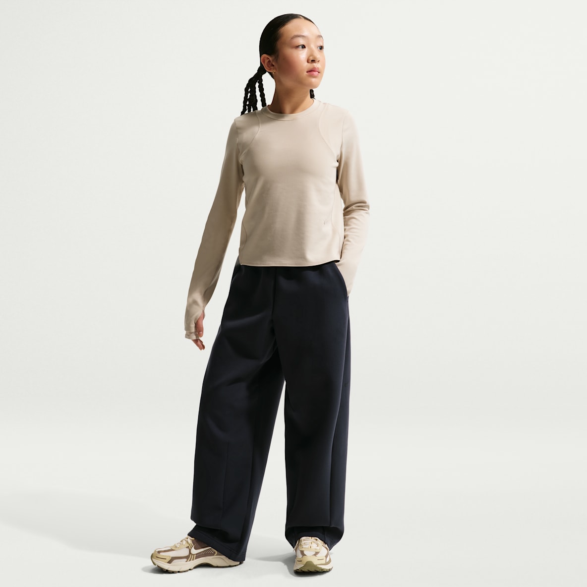 Nike Mavn Girls' Therma-FIT High-Waisted Knit Trousers