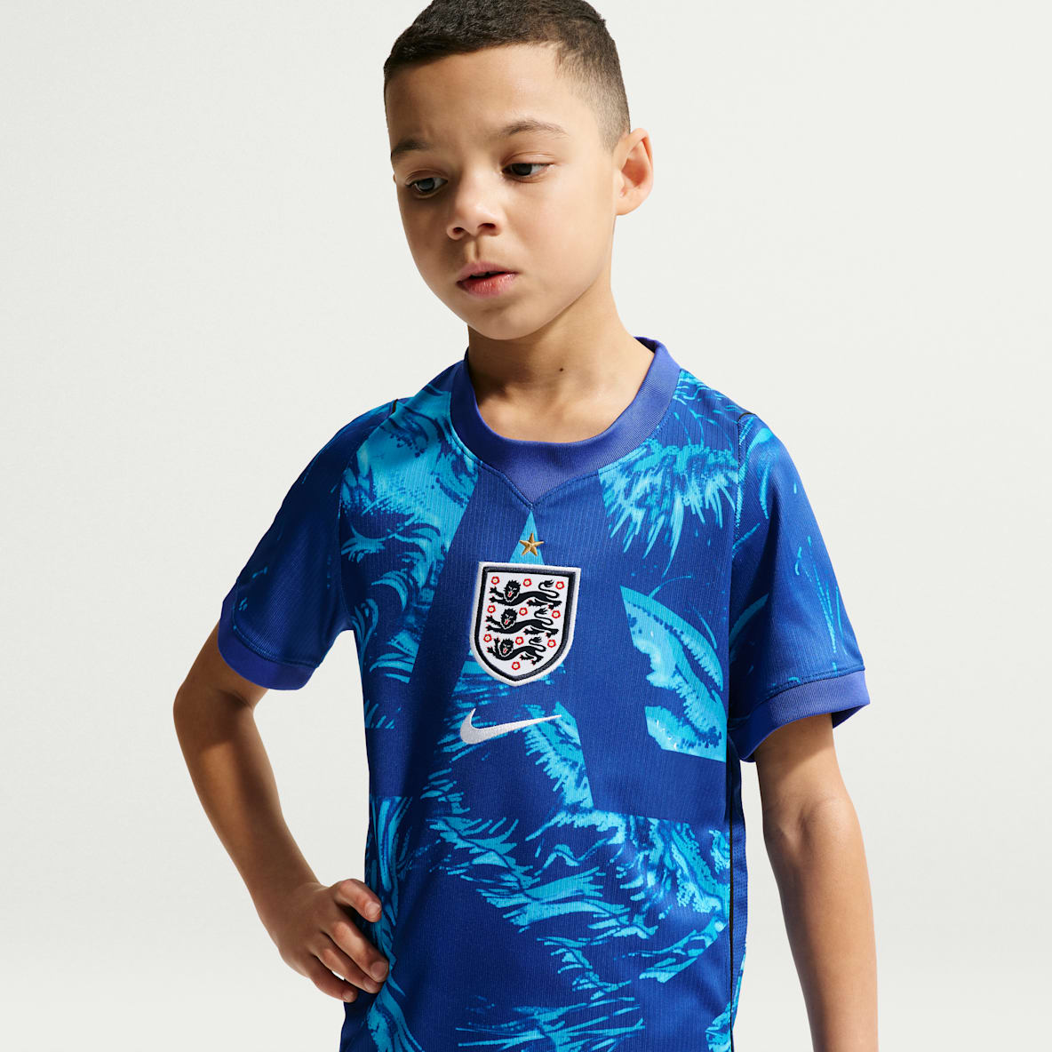 Portero Stadium Inglaterra 2026 Jersey de fútbol de manga corta Nike Dri-FIT Replica para niños talla grande